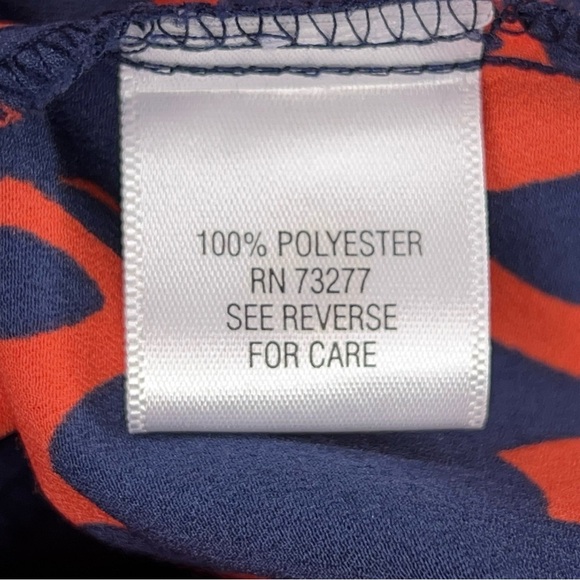 Small Croft And Barrow Red Navy Blue Floral Print Blouse 3/4 Sleeve Lightweight - Picture 12 of 13